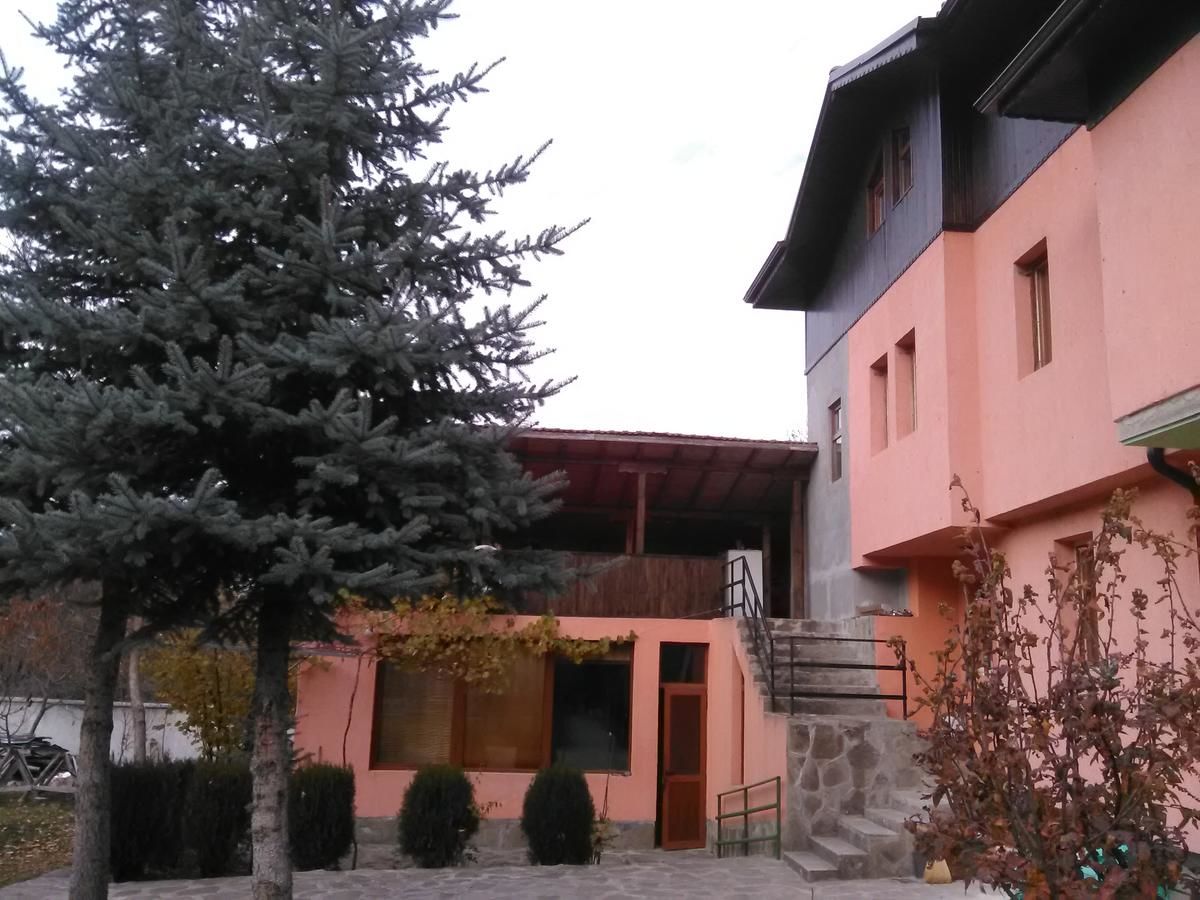 Гостевой дом Villa Lilia Априлци-5